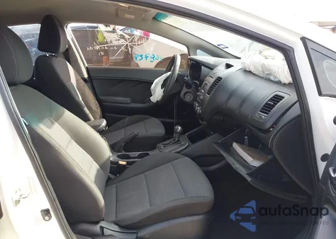 2015 Kia Forte Lx z USA, uszkodzony, nr VIN KNAFX4A65F5310265